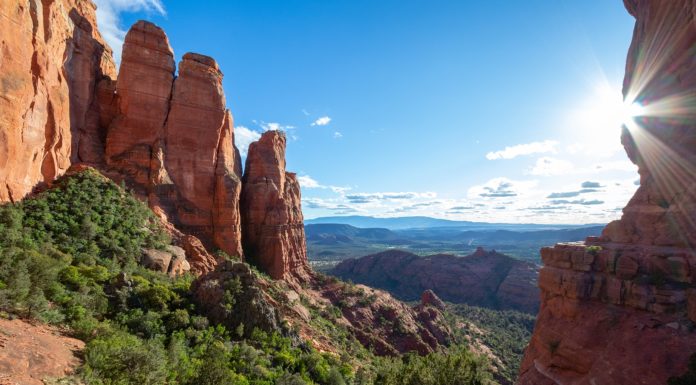 Is Phoenix or Sedona better? Is Phoenix or Sedona better?