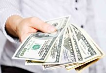 Is it better to pay car insurance in full or monthly? Is it better to pay car insurance in full or monthly?