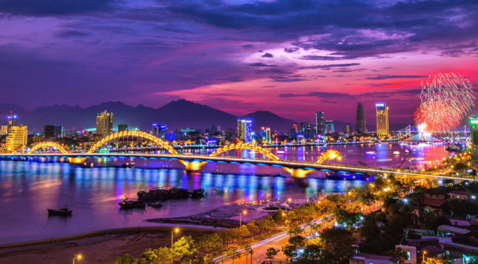 Is it better to stay in Hoi An or Da Nang? Is it better to stay in Hoi An or Da Nang?