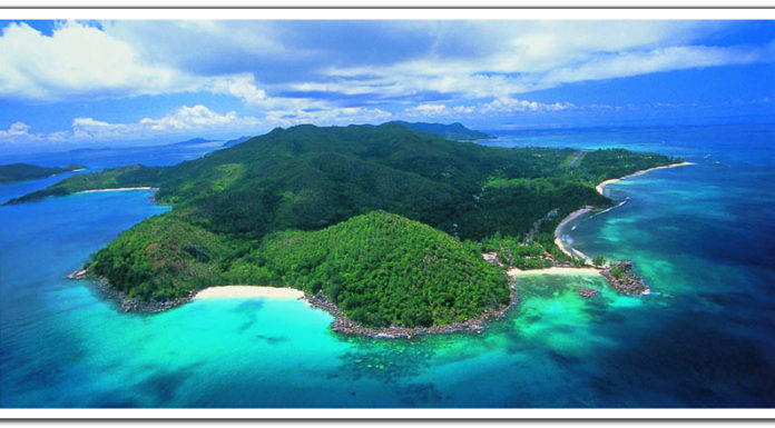 Is it better to stay in Mahe or Praslin? Is it better to stay in Mahe or Praslin?