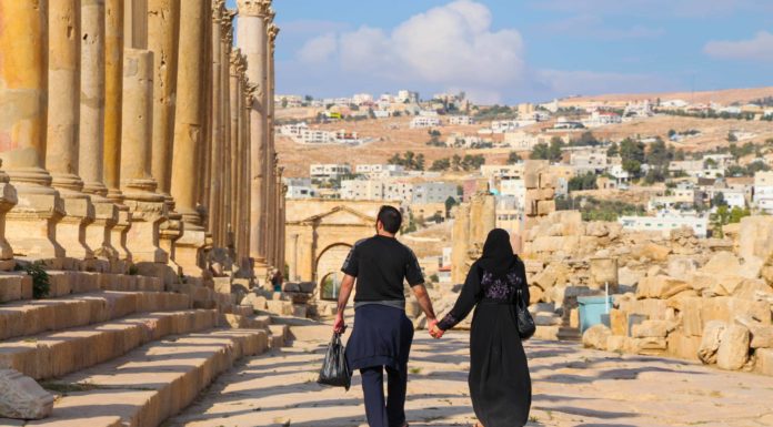 Is it safe to travel alone as a teenager? Is it safe to travel alone as a teenager?