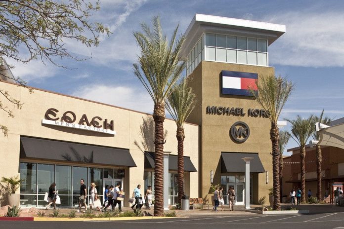 Is north or south outlet in Vegas better?