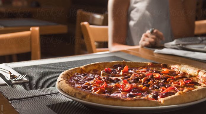 Is pizza a junk food? Is pizza a junk food?