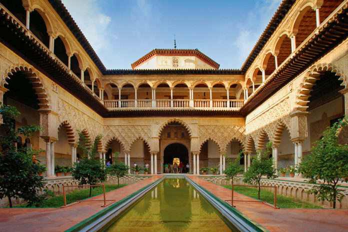 Is the Alcazar in Seville worth visiting?