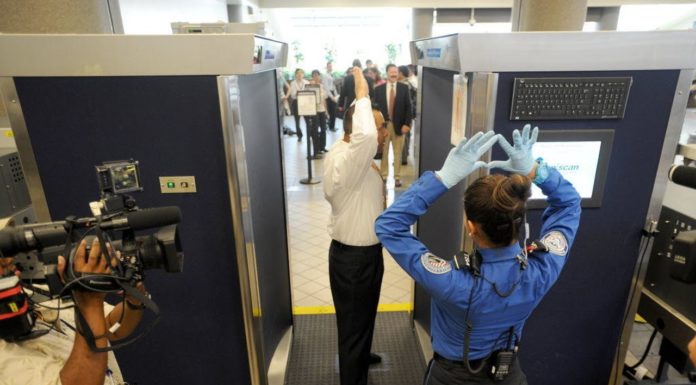Is the Gatwick Airport open? Is the Gatwick Airport open?