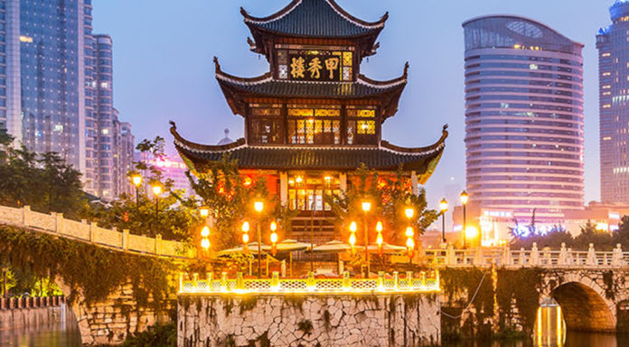 Is there a dress code in Greece? Is there a dress code in Greece?