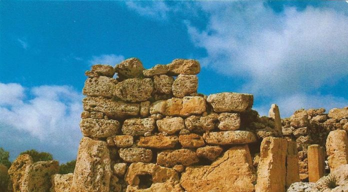 Is there a ferry from Naples to Malta? Is there a ferry from Naples to Malta?