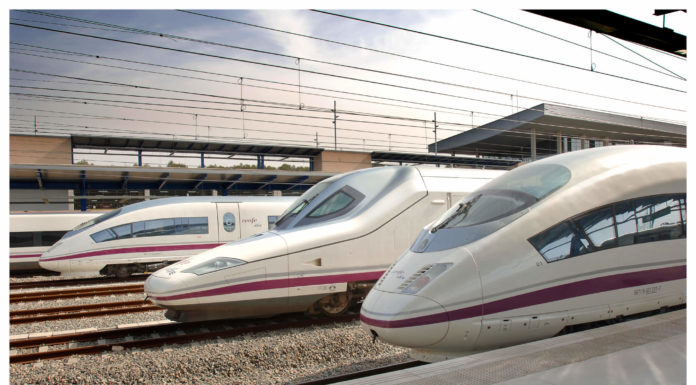 Is there a high speed train from Seville to Lisbon? Is there a high speed train from Seville to Lisbon?