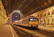 Is there a night train from Budapest to Prague? Is there a night train from Budapest to Prague?
