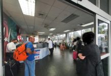 Is there a shuttle from Orlando Airport to the villages? Is there a shuttle from Orlando Airport to the villages?