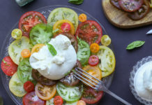 Quelle est la différence entre la mozzarella buffala et burrata ? Quelle est la différence entre la mozzarella buffala et burrata ?
