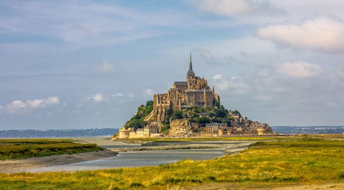 Quelles sont les fonctions du Mont-saint-michel ? Quelles sont les fonctions du Mont-saint-michel ?