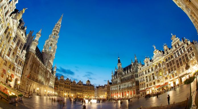 Should I visit Brussels or Antwerp? Should I visit Brussels or Antwerp?