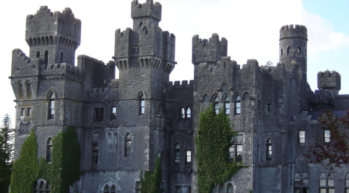 Should I visit Dublin or Edinburgh? Should I visit Dublin or Edinburgh?