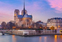 What Colour is the Eiffel Tower 2021? What Colour is the Eiffel Tower 2021?