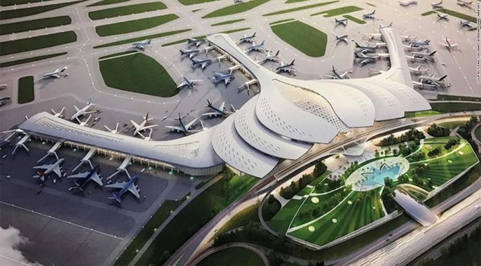 What airlines fly into Cozumel airport? What airlines fly into Cozumel airport?
