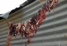 What are 3 popular dishes that people eat in Vietnam? What are 3 popular dishes that people eat in Vietnam?