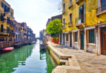 What are streets called in Italy? What are streets called in Italy?