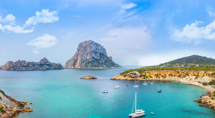 What are the Balearic Islands famous for? What are the Balearic Islands famous for?