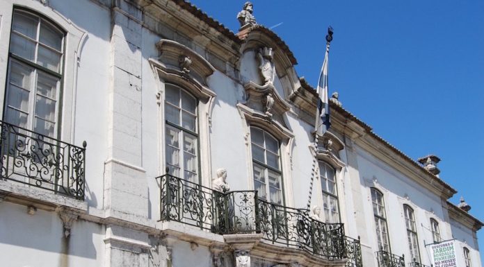 What attractions does the Lisboa Card include? What attractions does the Lisboa Card include?