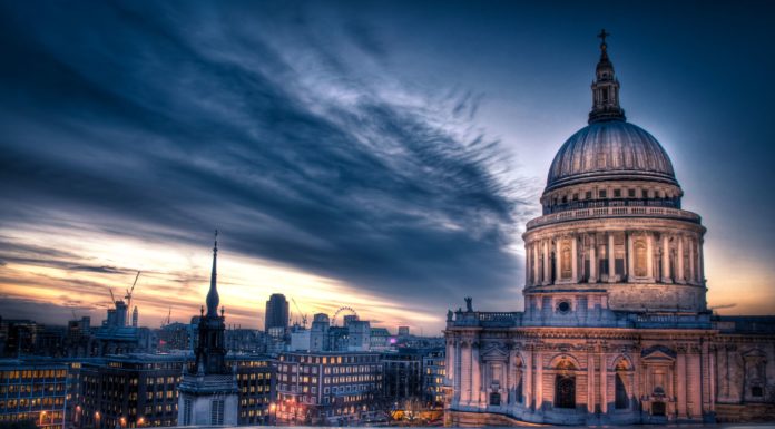 What happened to the old St Paul’s cathedral? What happened to the old St Paul's cathedral?