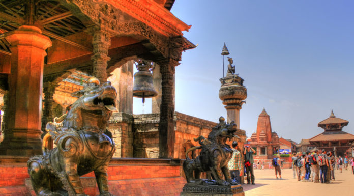 What is Bali famous for? What is Bali famous for?