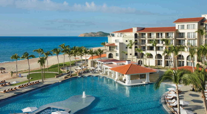 What is Cabo San Lucas best known for? What is Cabo San Lucas best known for?