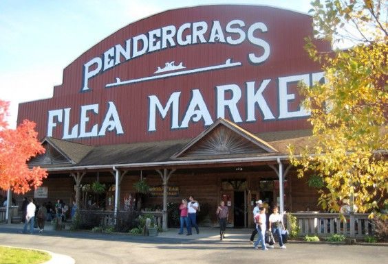 What is USA’s largest indoor flea market? What is USA's largest indoor flea market?