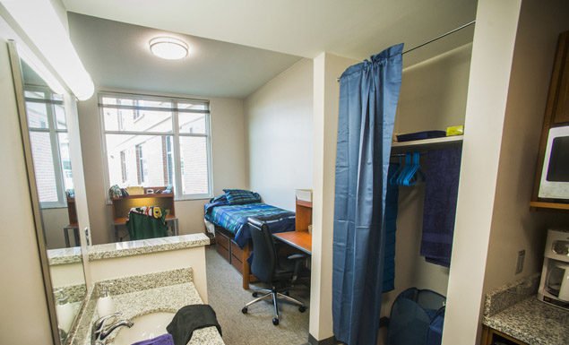 What is a mixed dorm room? What is a mixed dorm room?
