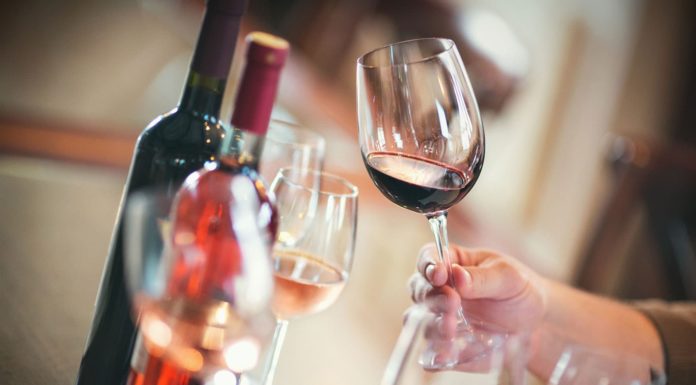 What is a wine tasting course called? What is a wine tasting course called?