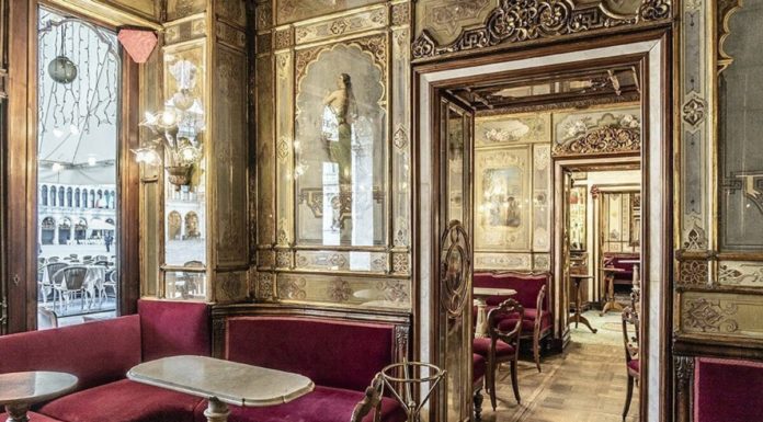 What is café Florian famous for? What is café Florian famous for?