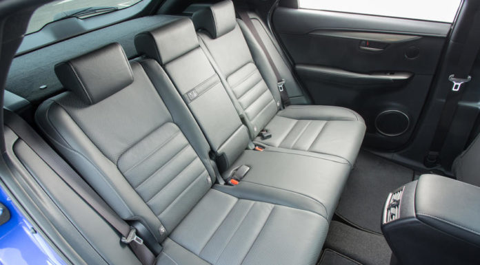 What is extra legroom seat? What is extra legroom seat?