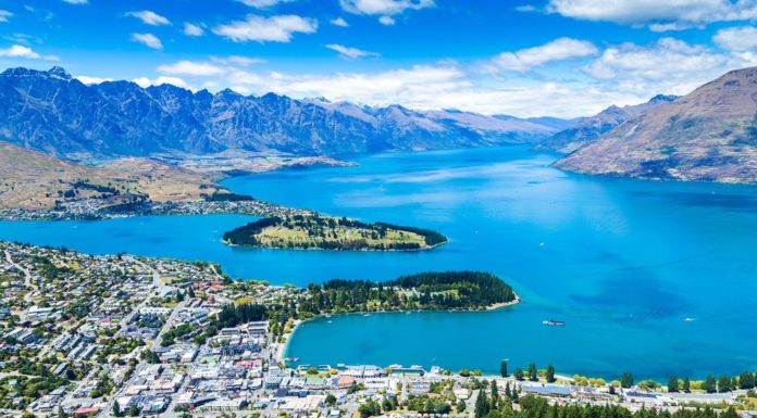 What is the best month to go to New Zealand? What is the best month to go to New Zealand?