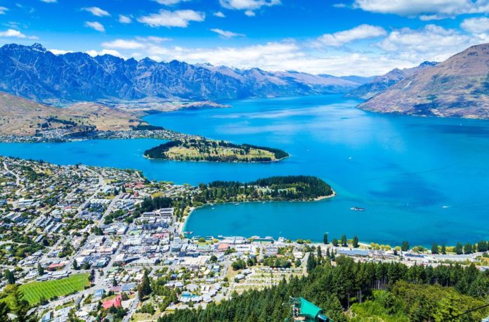 What is the best month to go to New Zealand?