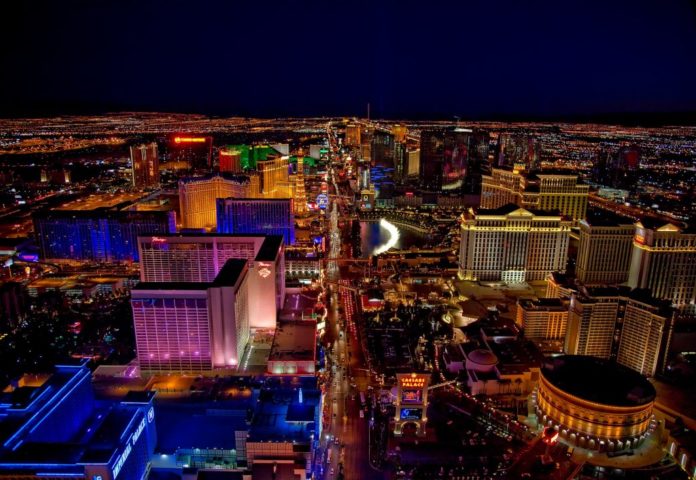 What is the cheapest time of year to go to Las Vegas?