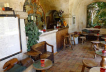 What is the most famous restaurant in France? What is the most famous restaurant in France?