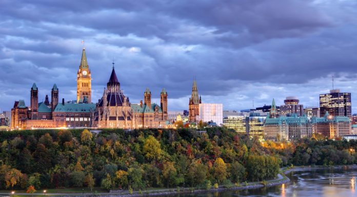 What is the most visited city in Canada? What is the most visited city in Canada?