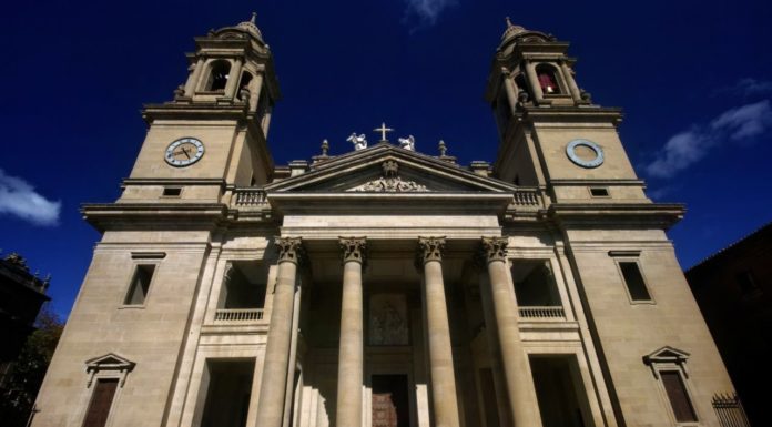 What is the oldest cathedral in France? What is the oldest cathedral in France?