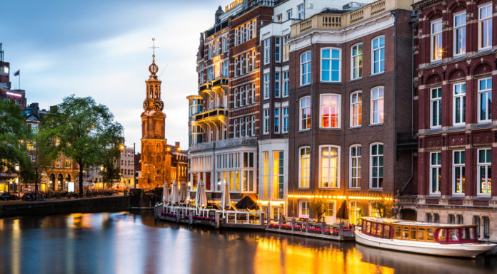 What is the prettiest canal in Amsterdam? What is the prettiest canal in Amsterdam?
