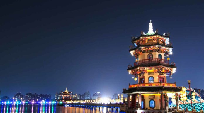What is there to do in Hangzhou at night? What is there to do in Hangzhou at night?