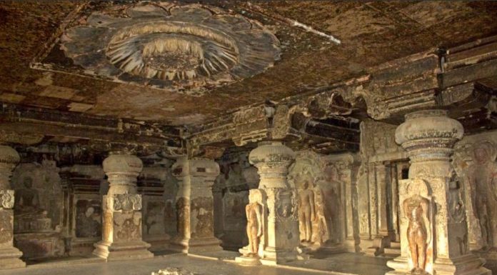 What is unique about Ajanta caves? What is unique about Ajanta caves?