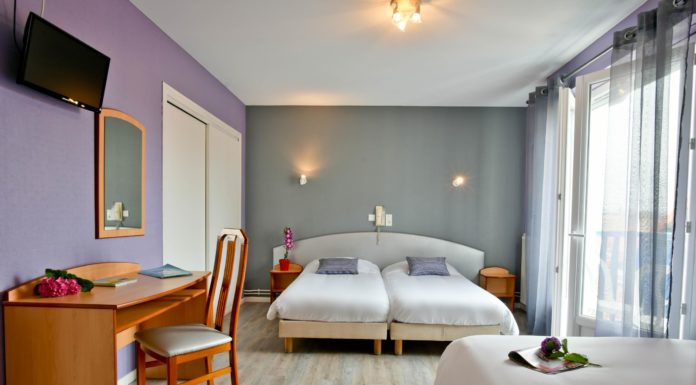 What restaurants are popular in France? What restaurants are popular in France?