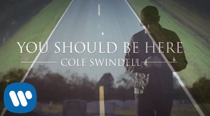 What should you not wear in Iceland? What should you not wear in Iceland?