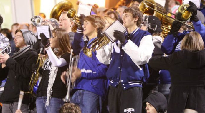 What should you not wear in Paris? What should you not wear in Paris?