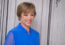 What was Dorothy Hamill’s haircut called? What was Dorothy Hamill's haircut called?