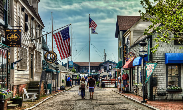 What wine is Connecticut known for? What wine is Connecticut known for?