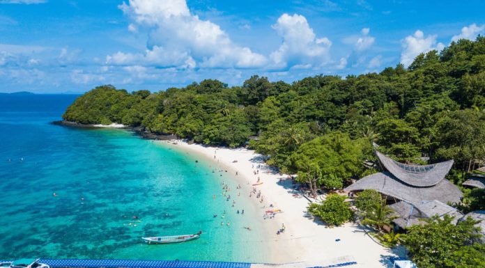 What’s better Phuket or Koh Samui? What's better Phuket or Koh Samui?