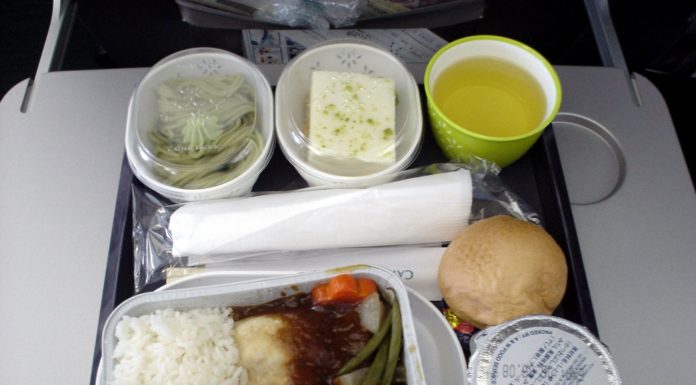 What’s the difference between economy and premium economy on Cathay Pacific? What's the difference between economy and premium economy on Cathay Pacific?