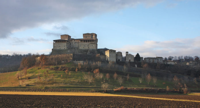 When was kanturk castle built?