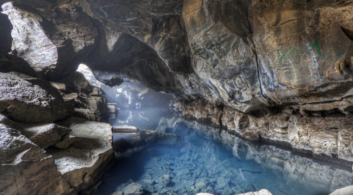 Where are the Manson Caves? Where are the Manson Caves?